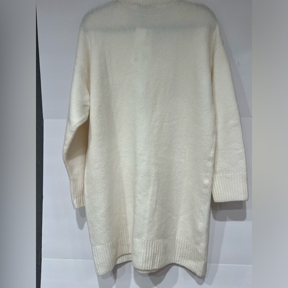 Zara Sweater Dress - Picture 2 of 4